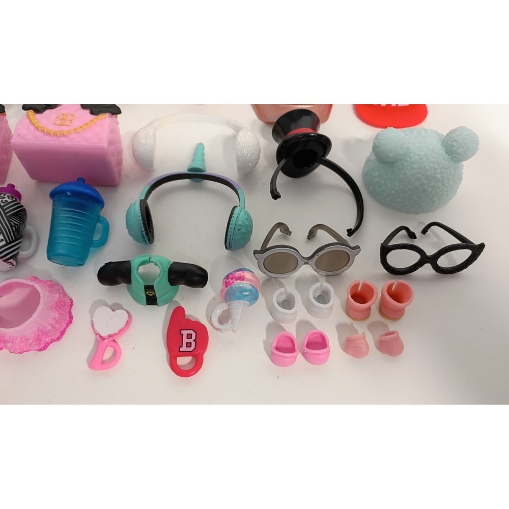 LOL Surprise Lot – Dolls and Accessories – Mixed Series - Picture 8 of 11